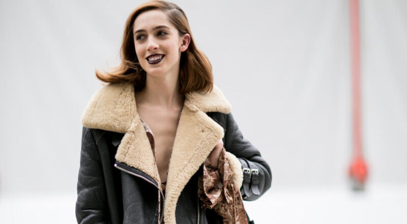 La chaqueta de borreguito de Zara que querrás en tu armario de otoño: calentita, elegante y en tendencia