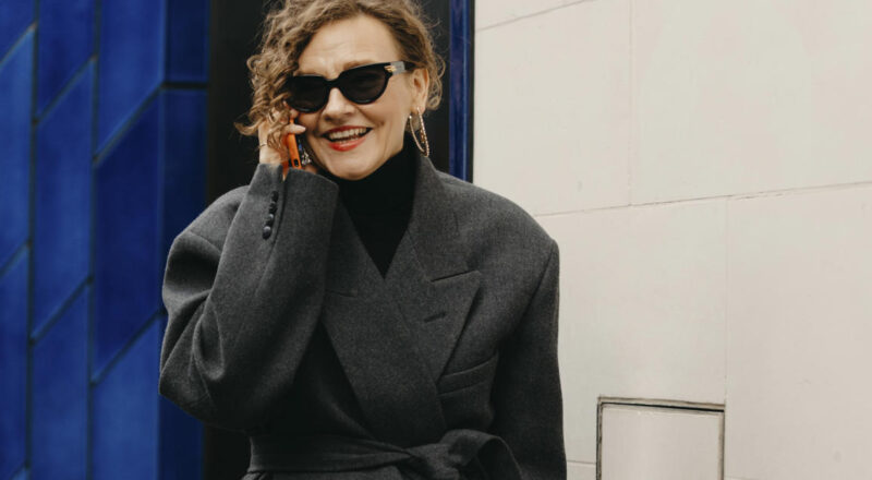 10 abrigos elegantes de Sfera que jamás pasarán de moda y ojalá rebajen en Black Friday